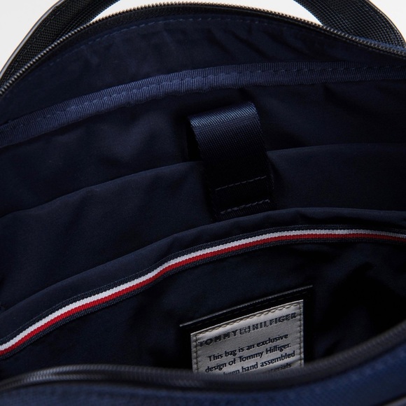 Tommy Hilfiger The Work Bag - Picture 6 of 7